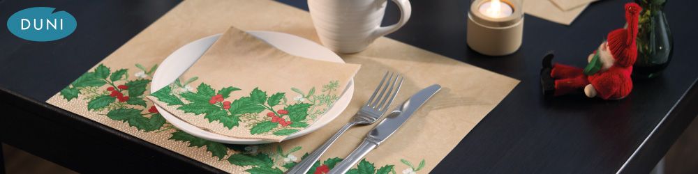 Duni Snow Berries - Snow Berries design is from the 2023 christmas design collection, available is Dunisoft napkins.