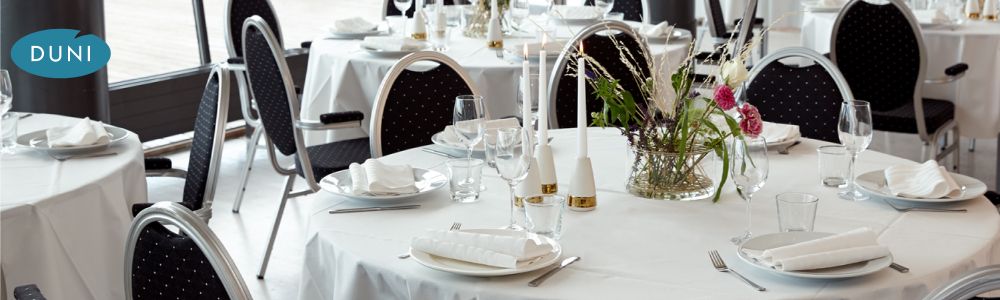 Paper Banqueting Tablecloths - Evolin&reg; Round Tablecloths are a premium quality airlaid paper tablecover, suitable for use on large round tables available in a range of colours. If you do not want the hassle of linen tablecloths, then Evolin is the next best thing. 240cm diameter available in 5 colours 180cm diameter available in 3 colours