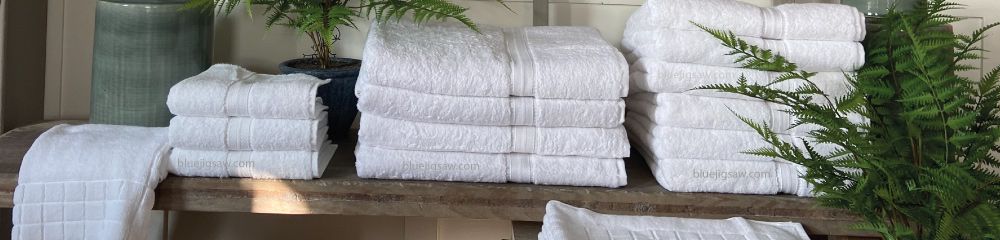 White Cotton Towels - Premium quality white cotton 650gsm towels from Lunar Cotton. Turkish towelling; soft, absorbent and a delight to use.