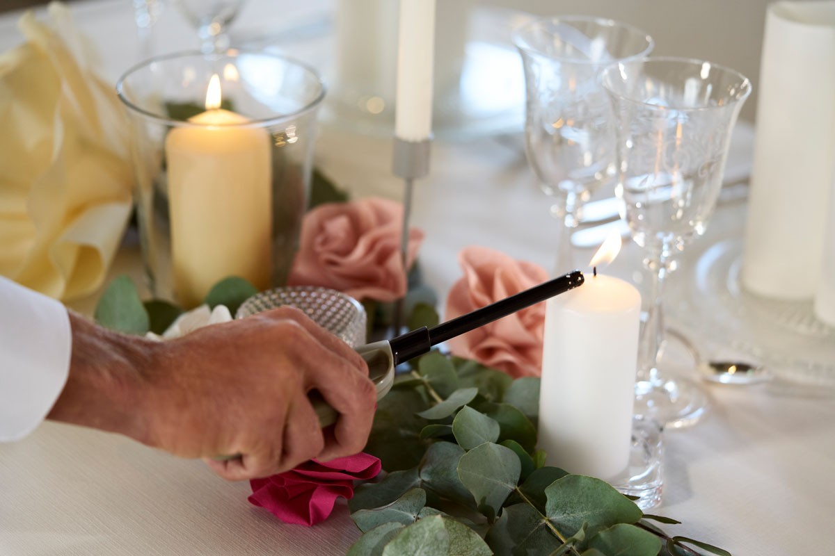 Duni Matt Pillar Candles