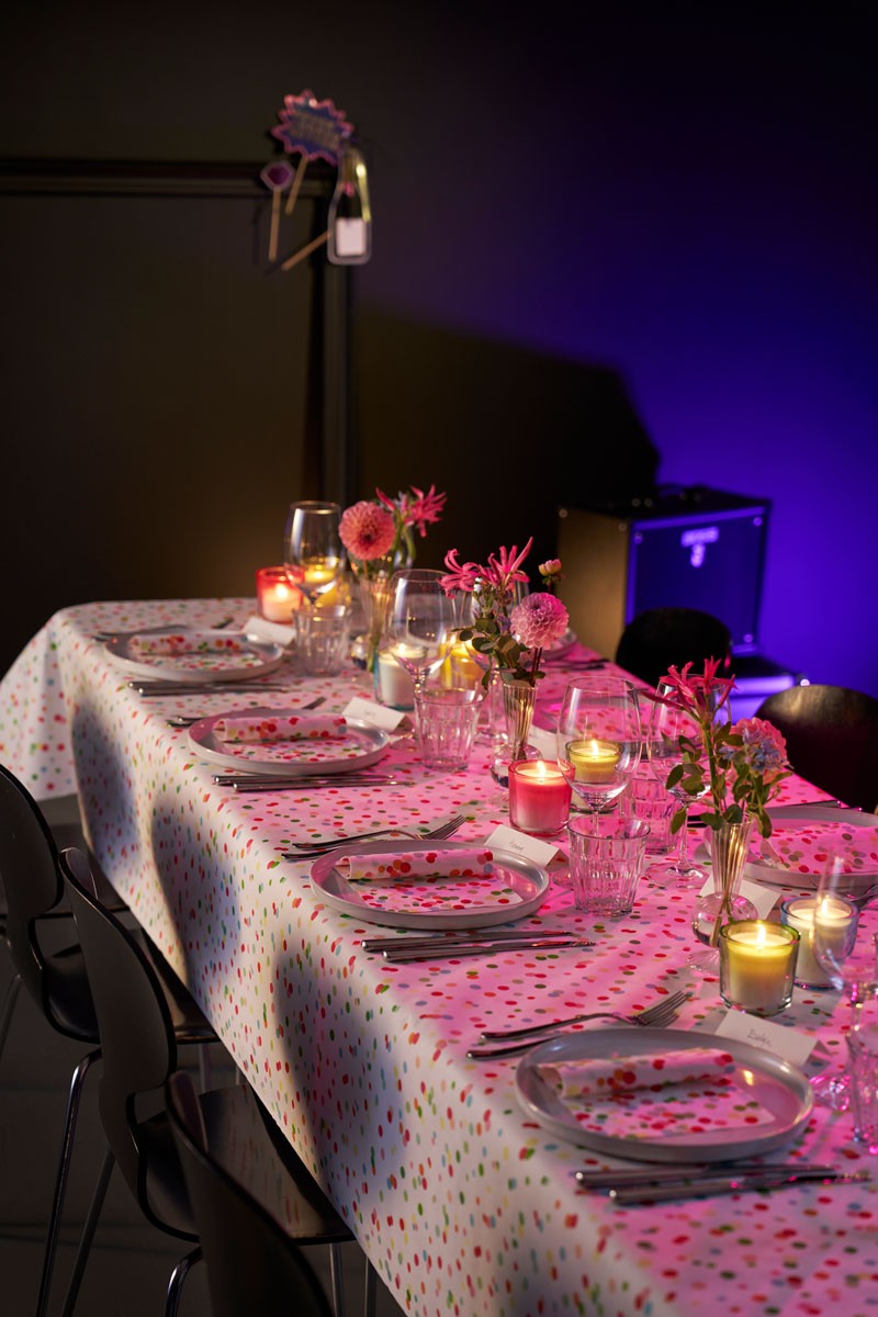 Happy Bubbles Dunicel® Banquet Roll