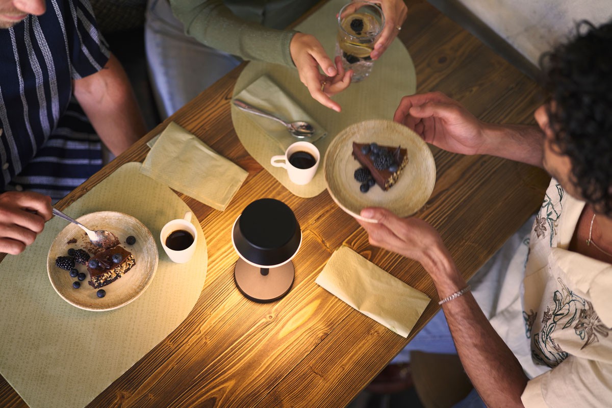 Zelda Midi LED Lamp Graphite