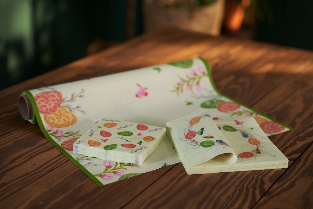 Duni Joyful Spring Table Runner