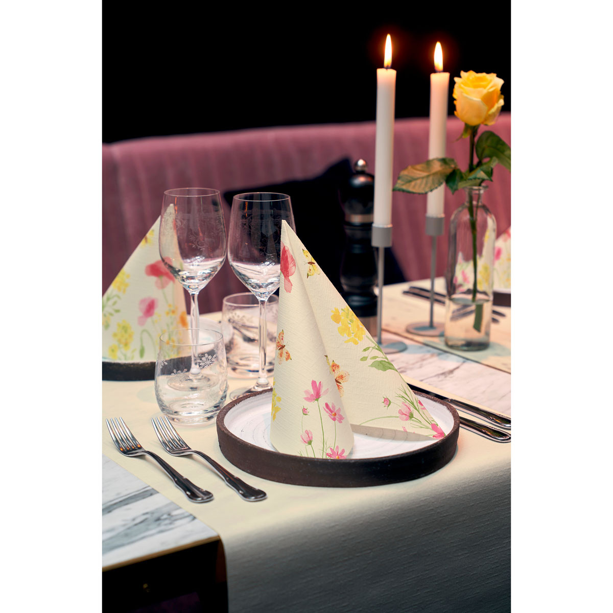 Dunisoft&reg; Napkin Poppy Field 40cm