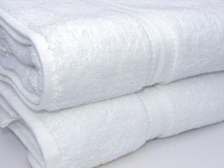 White Bath Towel, 650gsm, 70x137cm
